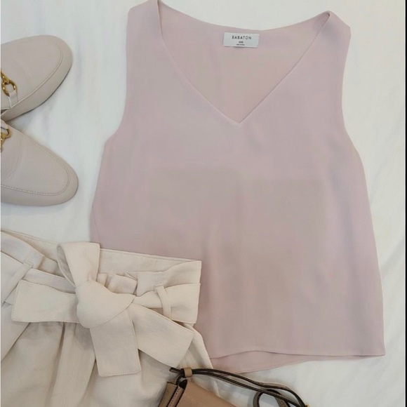 Aritzia Babaton Pink Murphy Blouse - Size Large - Good condition - Picture 4 of 5